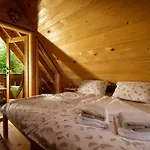Glamping Savinja ホリデーパーク
