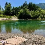 Glamping Savinja ホリデーパーク Ljubno